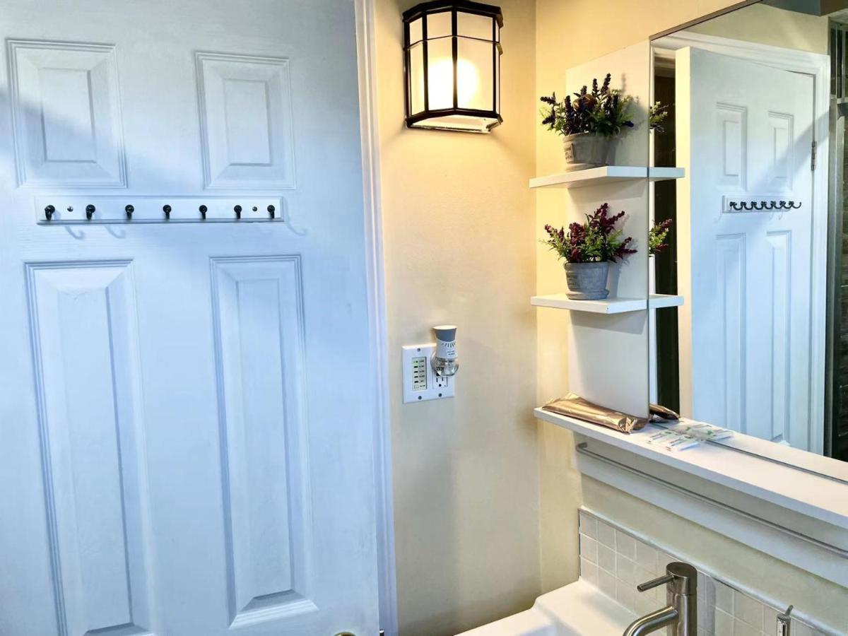 Perfect Home-Private Washrooms,Free Parking,High Speed Net Toronto Ngoại thất bức ảnh
