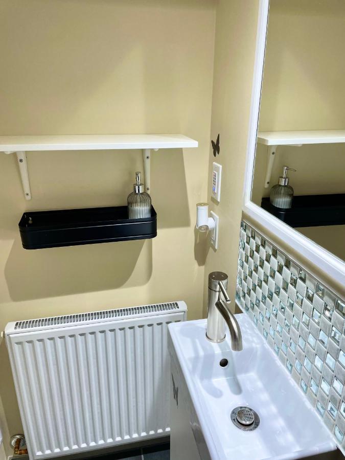 Perfect Home-Private Washrooms,Free Parking,High Speed Net Toronto Ngoại thất bức ảnh