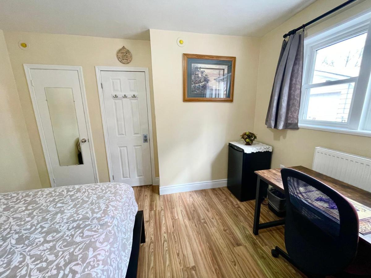 Perfect Home-Private Washrooms,Free Parking,High Speed Net Toronto Ngoại thất bức ảnh